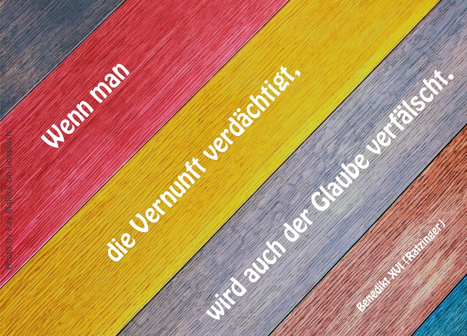 6 Farben schräg von links nach rechts: schwarz, Rot, Gelb,Grau, Braun,Blau